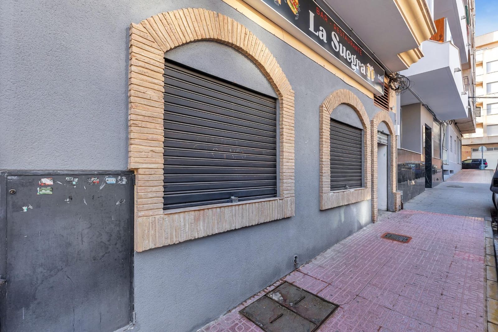Comercial para venda em Torrevieja - 169 900 € (Ref: 9788959)