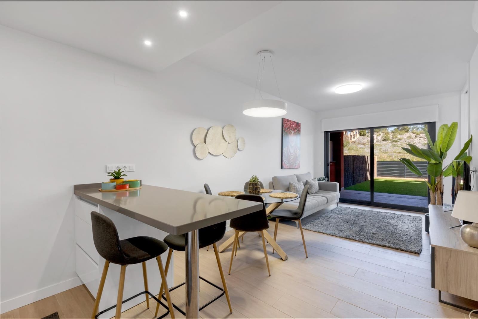 Apartamento de 2 habitaciones en Orihuela Costa en venta con piscina garaje - 259.000 € (Ref: 9788960)