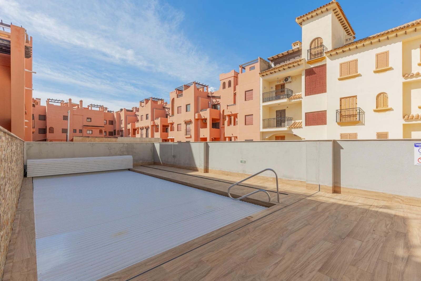 3 soveværelse Lejlighed til salg i Torrevieja med swimmingpool garage - € 325.000 (Ref: 9788963)