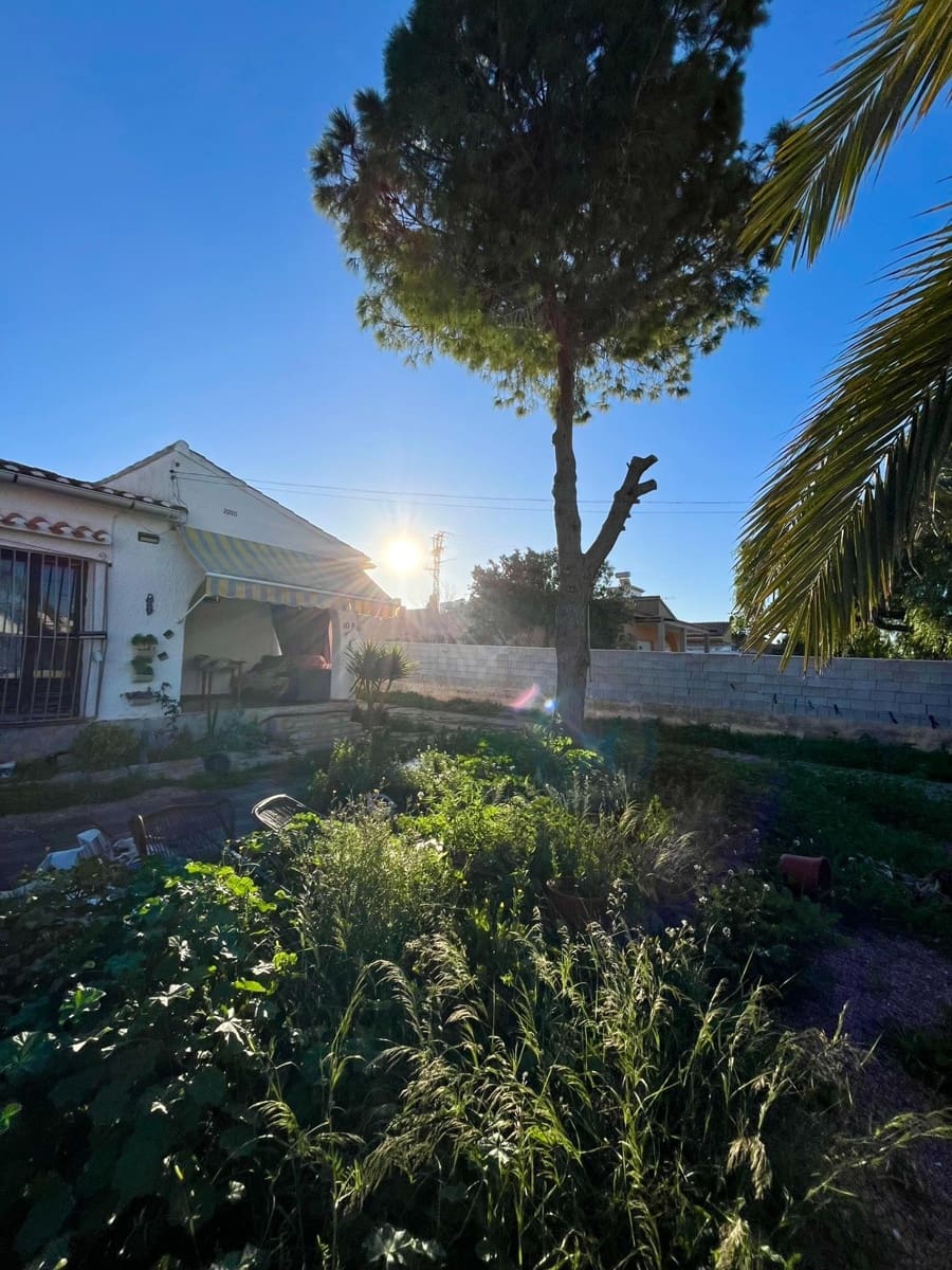 2 sypialnia Willa na sprzedaż w Torrevieja - 299 000 € (Ref: 9788970)