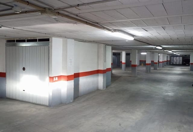 Garage till salu i Antonio Machado, Torrevieja - 13 630 € (Ref: 9788972)