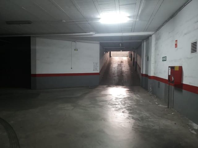 Garage till salu i Antonio Machado, Torrevieja - 13 630 € (Ref: 9788972)