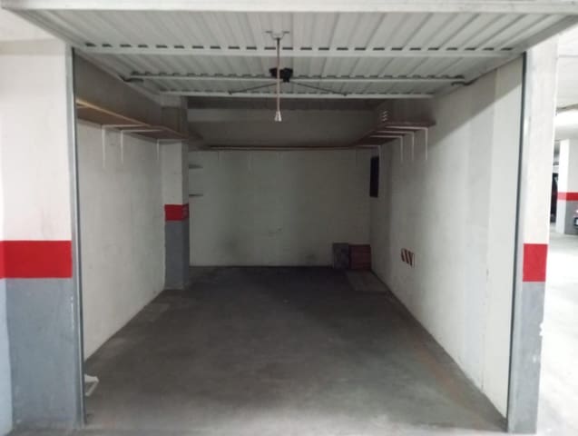 Garage till salu i Antonio Machado, Torrevieja - 13 630 € (Ref: 9788972)