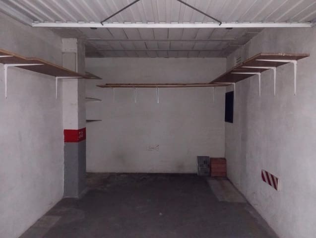Garage till salu i Antonio Machado, Torrevieja - 13 630 € (Ref: 9788972)
