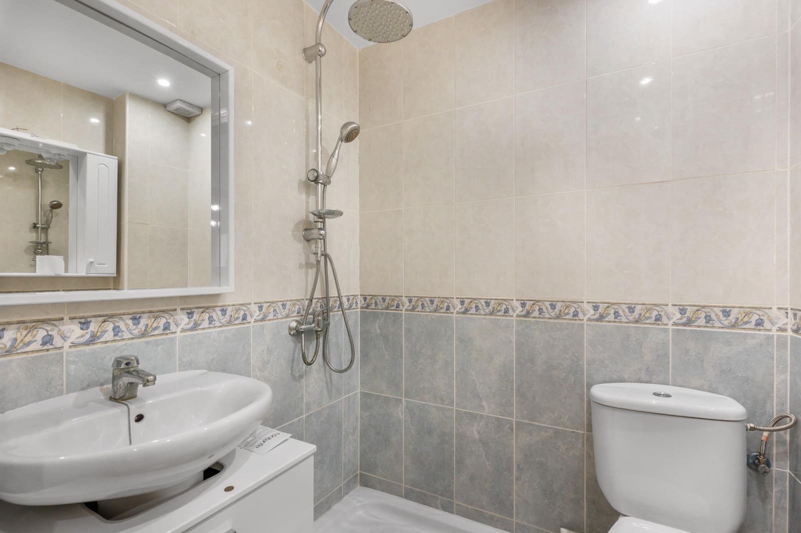 4 makuuhuone Huoneisto myytävänä paikassa Torrevieja - 199 900 € (Ref: 9788974)