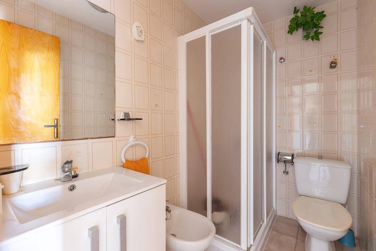 2 slaapkamer Appartement te koop in Torrevieja - € 193.000 (Ref: 9788977)