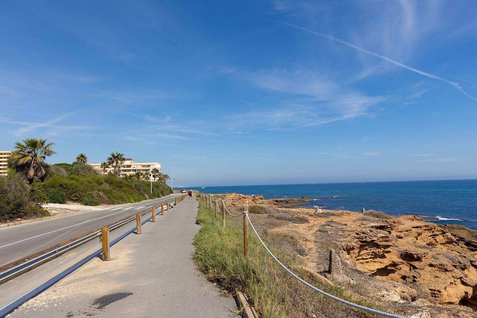 2 slaapkamer Appartement te koop in Torrevieja - € 193.000 (Ref: 9788977)