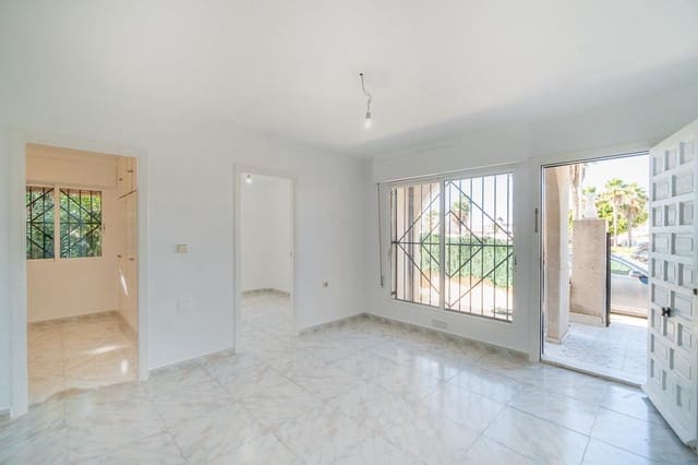2 camera da letto Villa in vendita in El Chaparral - La Siesta - La Torreta, Torrevieja - 138.000 € (Rif: 9788979)
