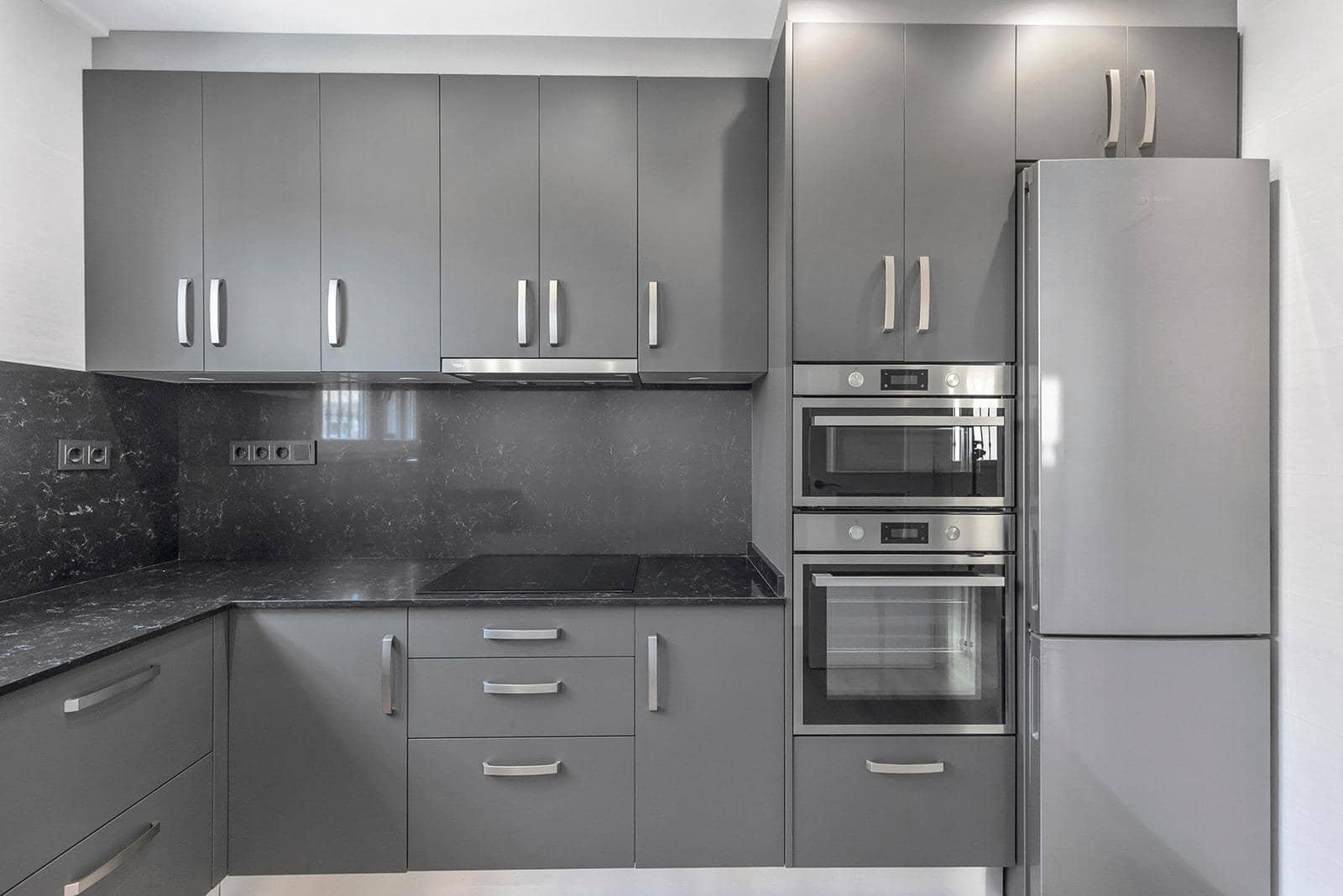 4 chambre Villa/Maison à vendre à Torrevieja avec piscine garage - 549 000 € (Ref: 9788981)