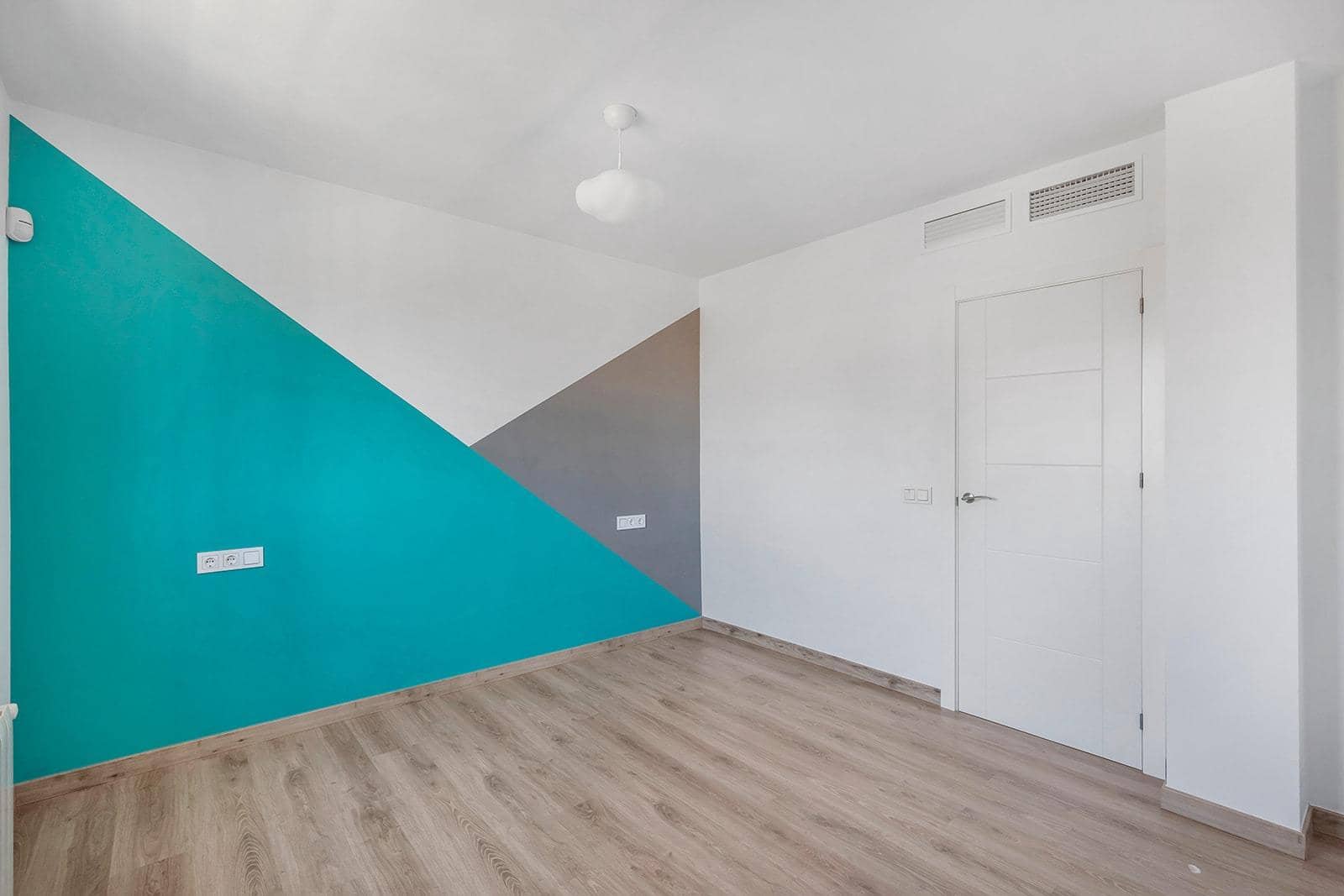 4 chambre Villa/Maison à vendre à Torrevieja avec piscine garage - 549 000 € (Ref: 9788981)