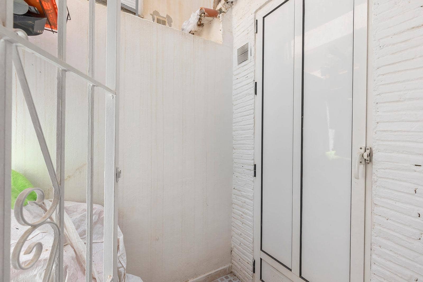 2 sovrum Bungalow till salu i Torrevieja med pool - 164 300 € (Ref: 9788986)