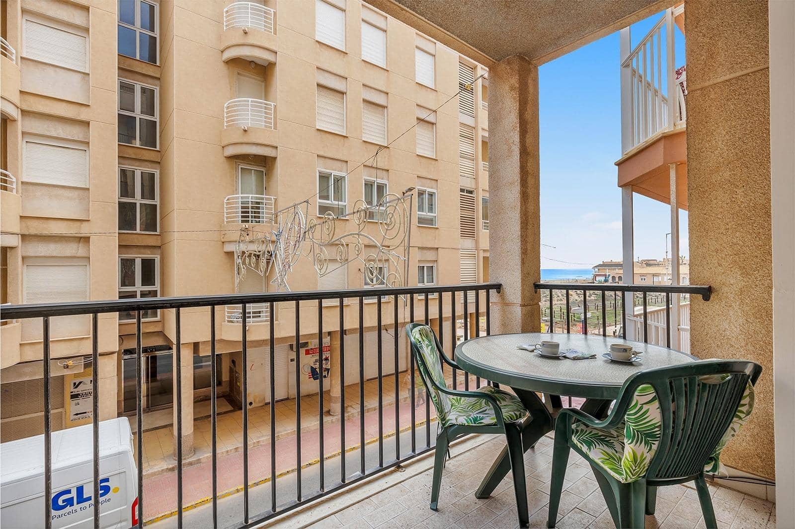 3 bedroom Apartment for sale in Torrevieja - € 212,100 (Ref: 9788989)