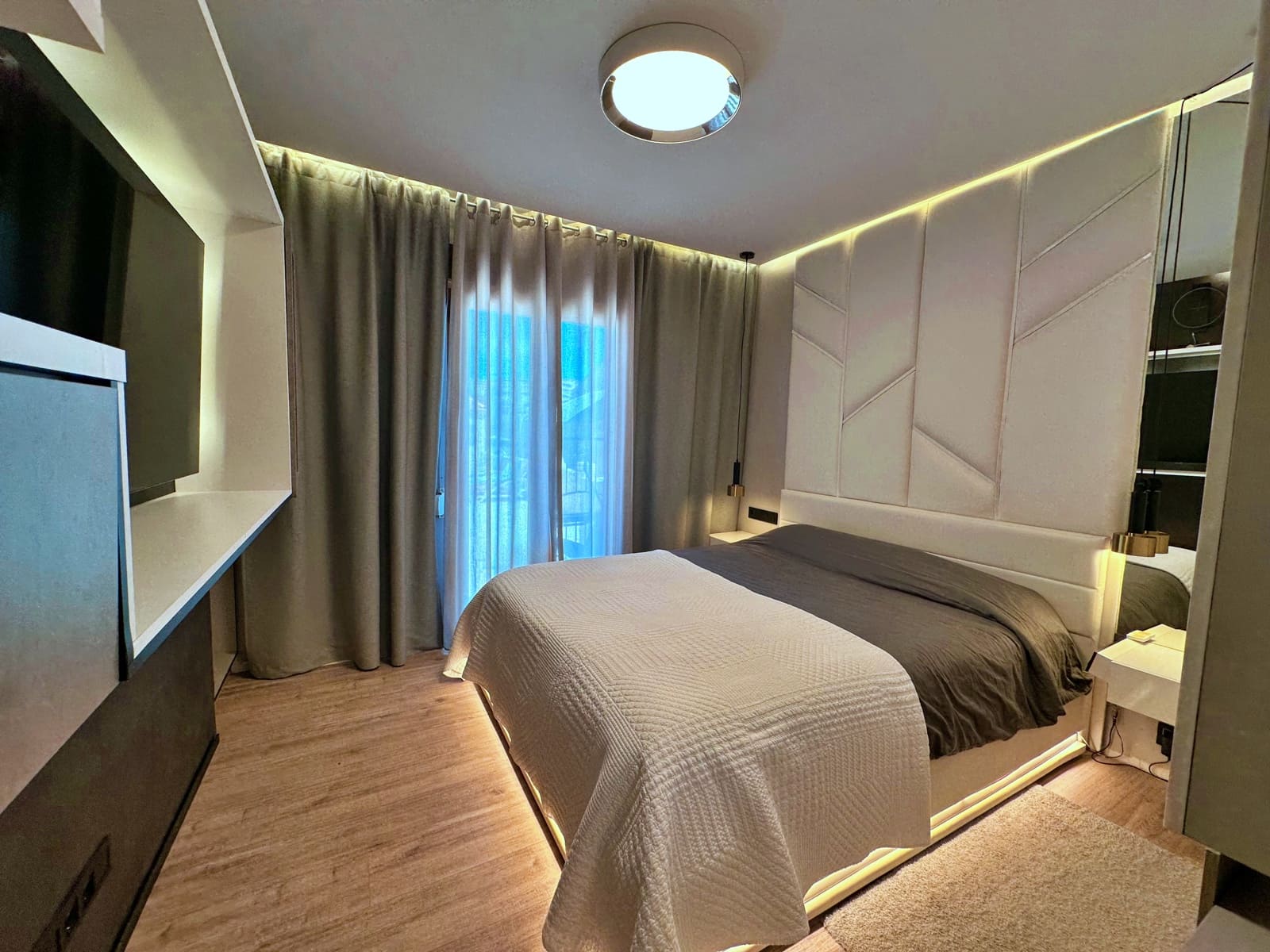 3 camera da letto Villa in vendita in Torrevieja con piscina garage - 595.000 € (Rif: 9788999)