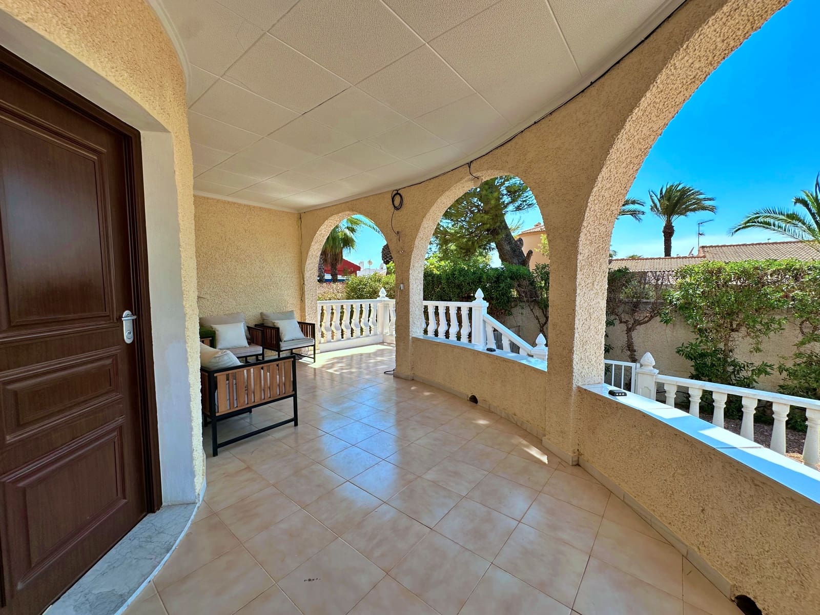 3 camera da letto Villa in vendita in Torrevieja con piscina garage - 595.000 € (Rif: 9788999)