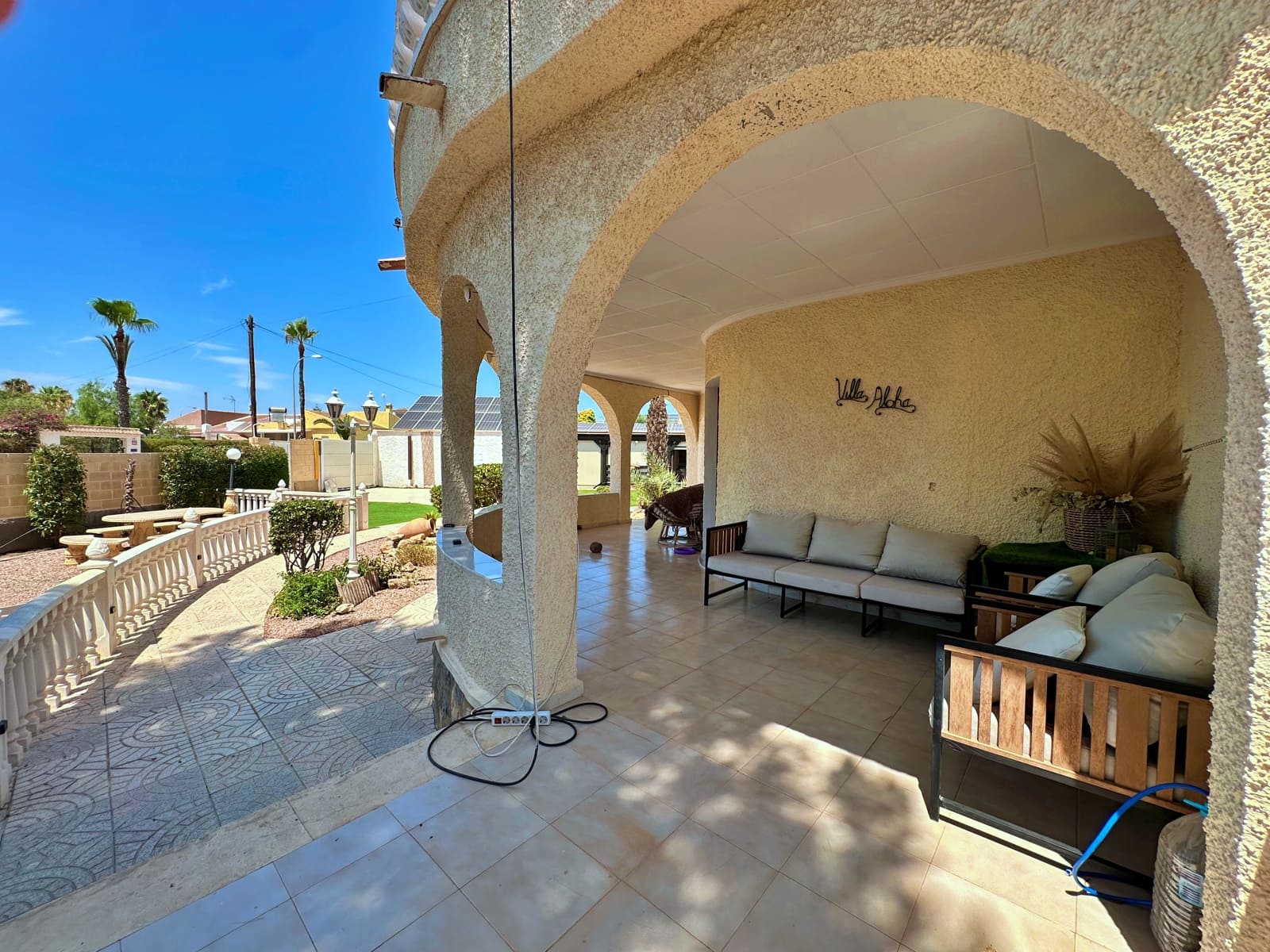 3 camera da letto Villa in vendita in Torrevieja con piscina garage - 595.000 € (Rif: 9788999)