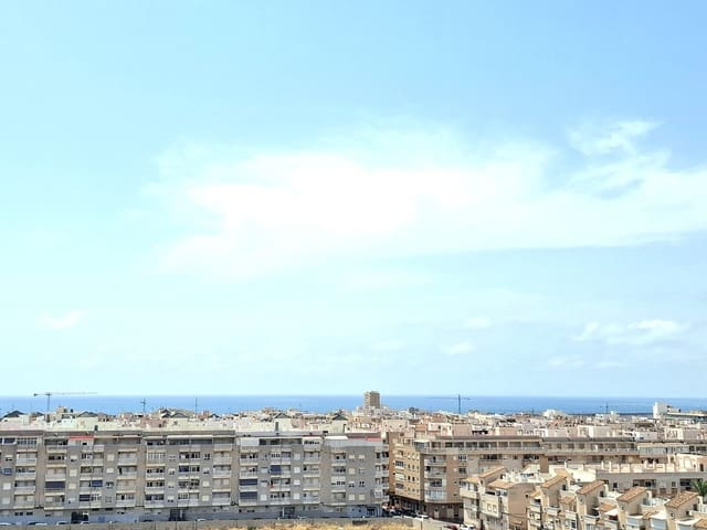 2 Zimmer Apartment zu verkaufen in Nueva Torrevieja, Torrevieja mit Pool - 147.000 € (Ref: 9789000)
