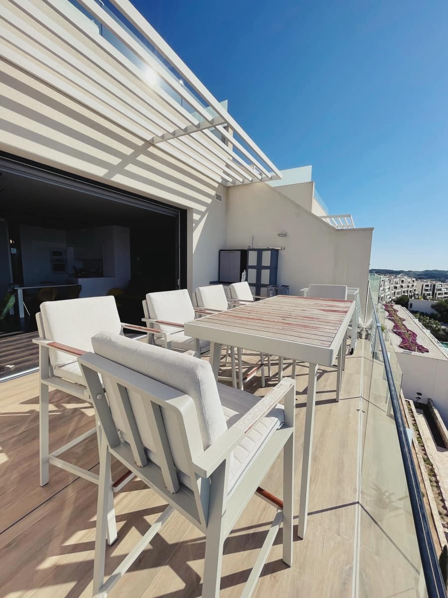 2 bedroom Apartment for sale in Pilar de la Horadada with pool garage - € 575,000 (Ref: 9789002)