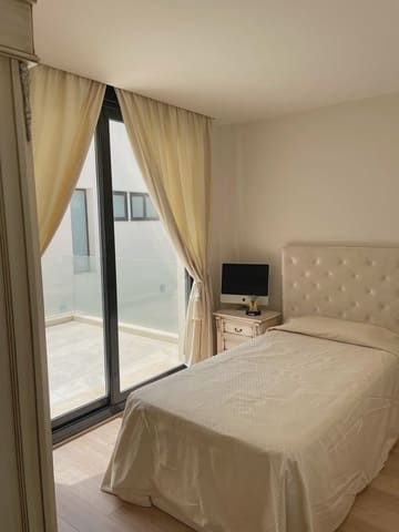 4 chambre Villa/Maison à vendre à Ciudad Quesada, Rojales avec piscine garage - 399 000 € (Ref: 9789003)