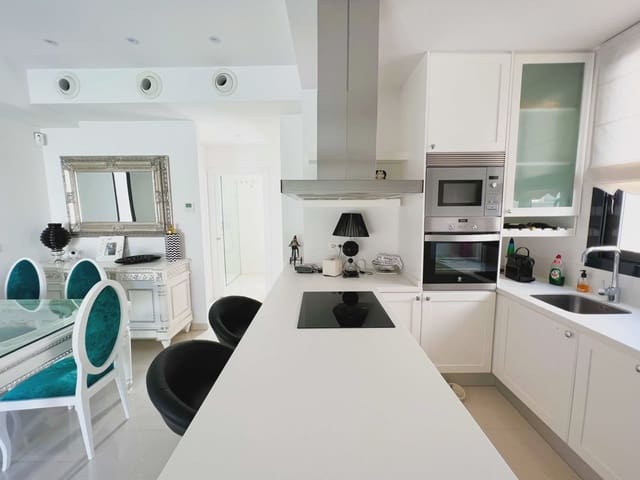 4 chambre Villa/Maison à vendre à Ciudad Quesada, Rojales avec piscine garage - 399 000 € (Ref: 9789003)