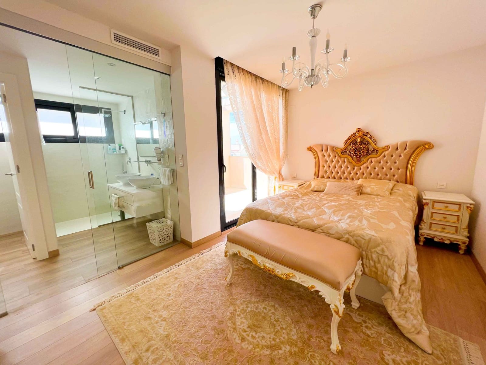 4 chambre Villa/Maison à vendre à Ciudad Quesada avec piscine garage - 399 000 € (Ref: 9789003)