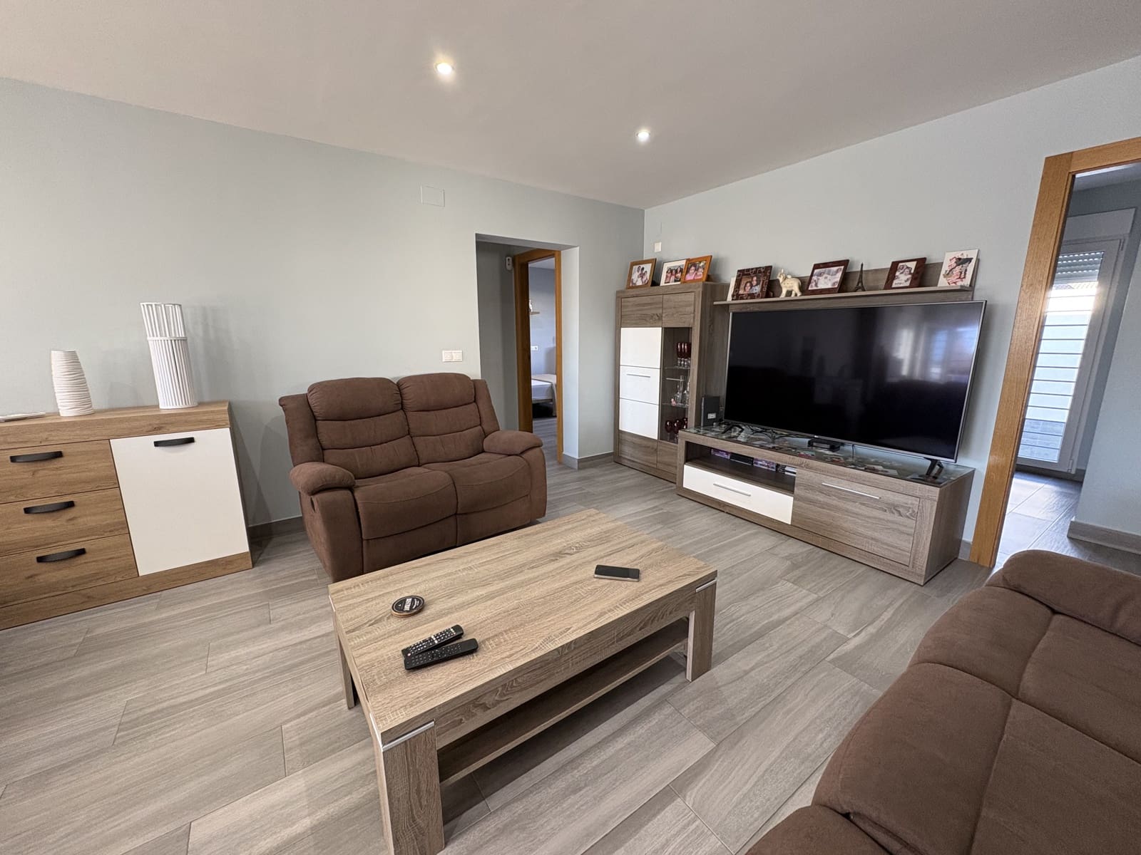 4 sypialnia Willa na sprzedaż w Torrevieja z basenem garażem - 550 000 € (Ref: 9789004)