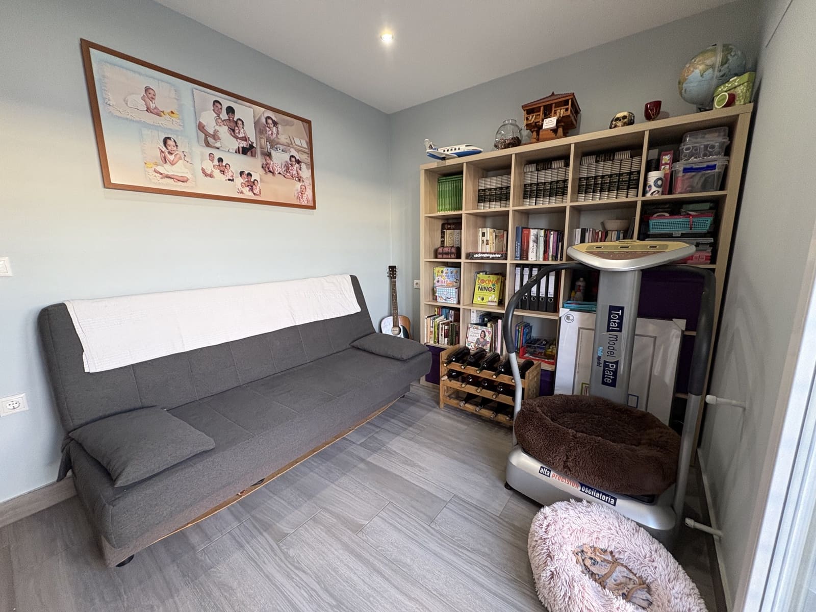 4 sypialnia Willa na sprzedaż w Torrevieja z basenem garażem - 550 000 € (Ref: 9789004)