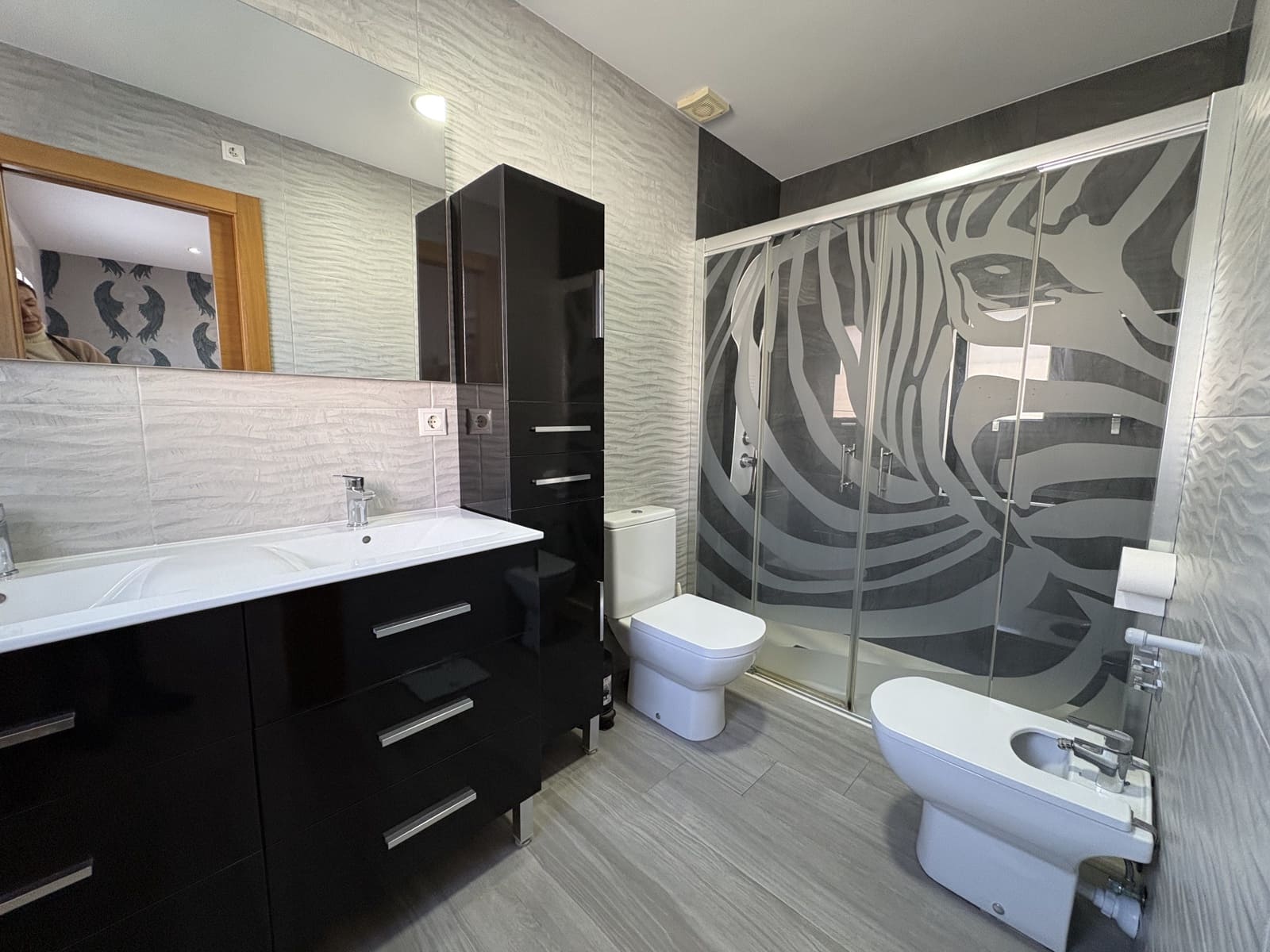 4 sypialnia Willa na sprzedaż w Torrevieja z basenem garażem - 550 000 € (Ref: 9789004)