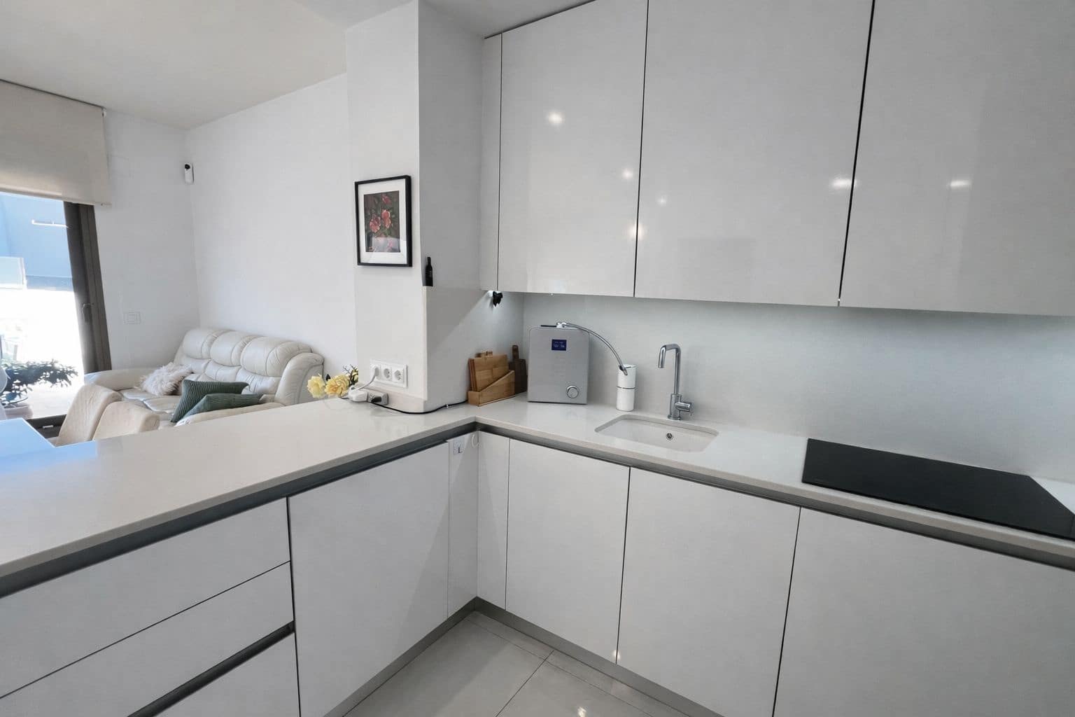 3 sypialnia Willa na sprzedaż w Orihuela Costa z basenem garażem - 480 000 € (Ref: 9789006)