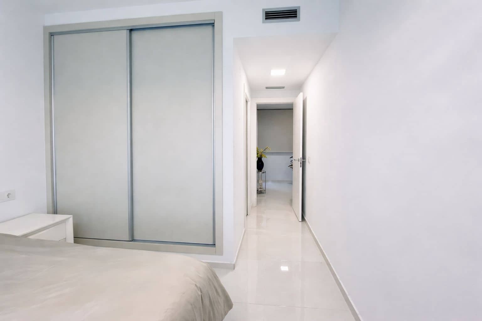 3 sypialnia Willa na sprzedaż w Orihuela Costa z basenem garażem - 480 000 € (Ref: 9789006)