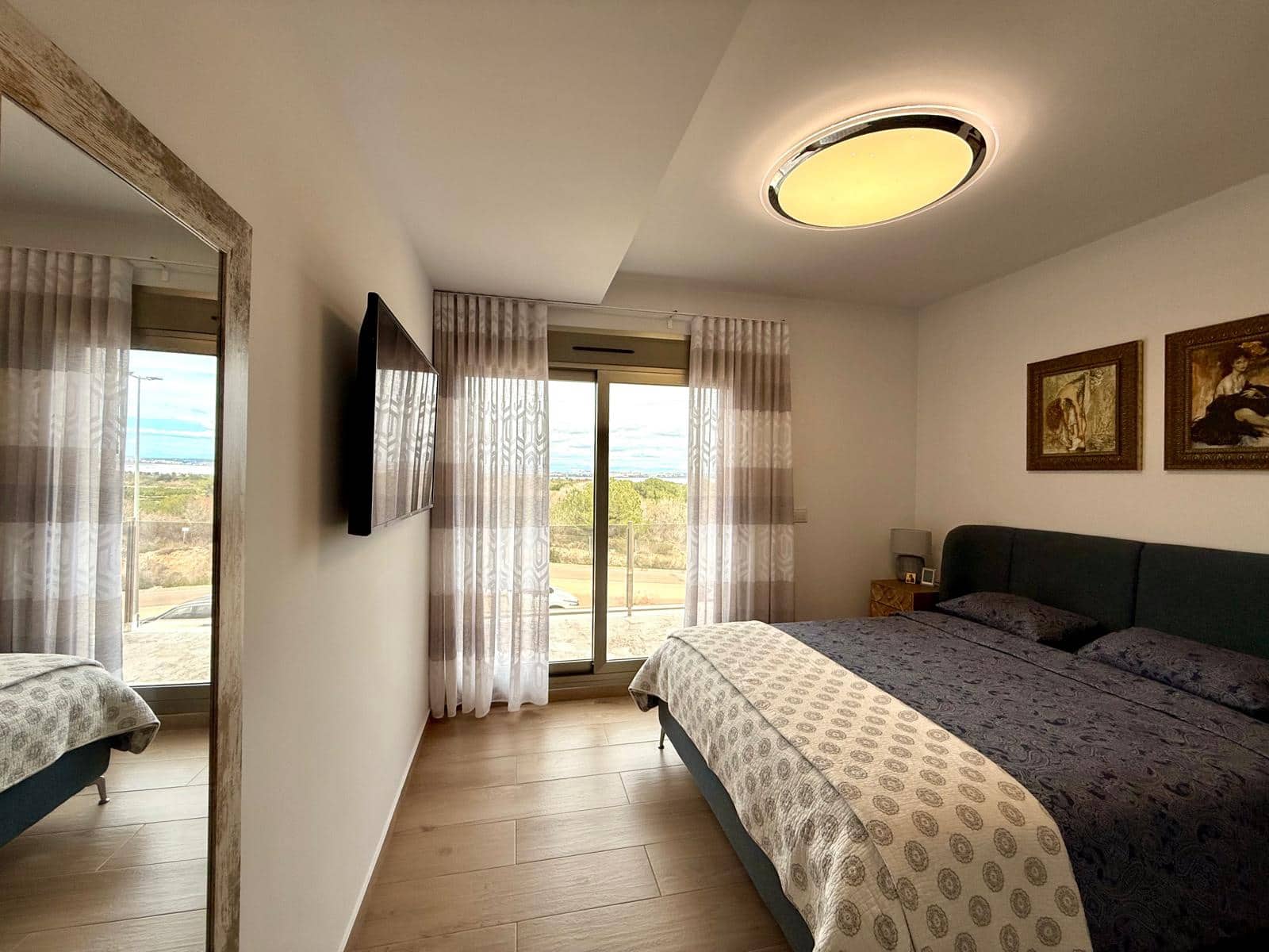 3 sypialnia Willa na sprzedaż w Orihuela Costa z basenem garażem - 448 000 € (Ref: 9789008)