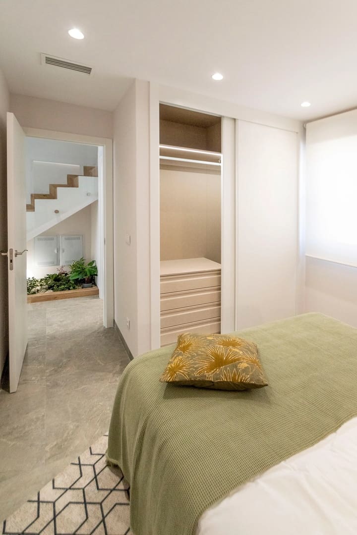 3 sypialnia Willa na sprzedaż w Pilar de la Horadada z basenem garażem - 474 900 € (Ref: 9789028)