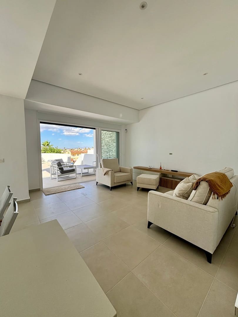 3 bedroom Villa for sale in Benijofar with pool garage - € 478,732 (Ref: 9789036)