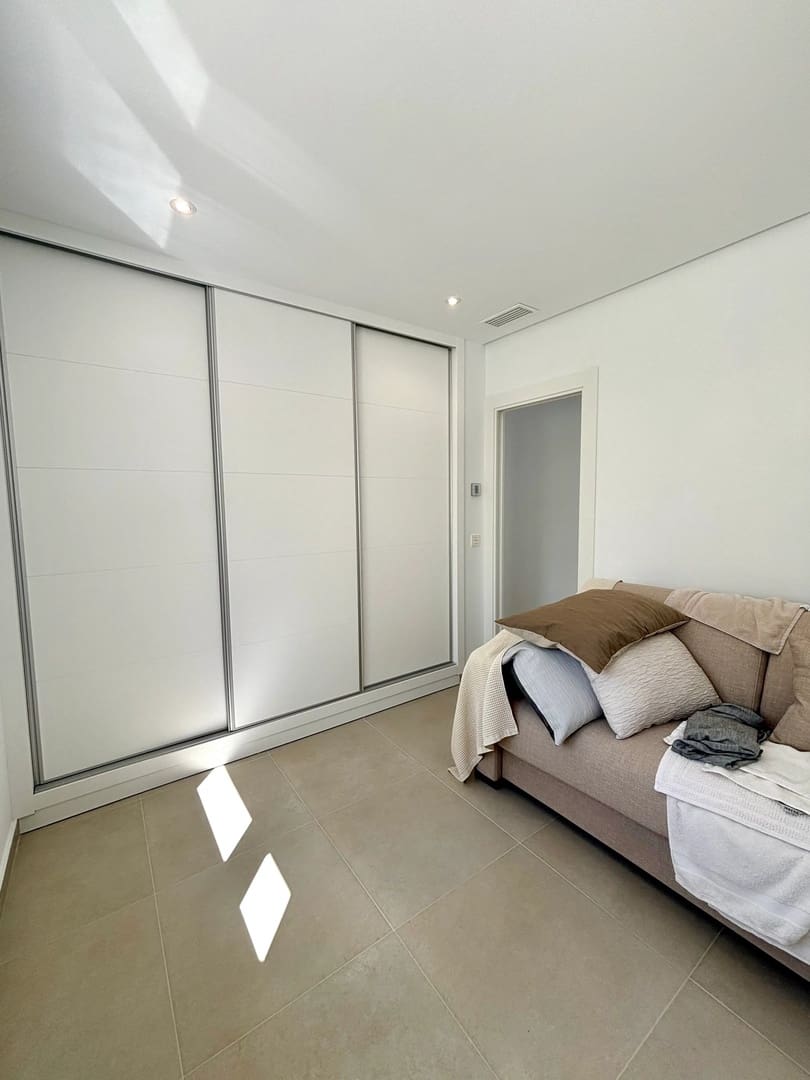 3 bedroom Villa for sale in Benijofar with pool garage - € 478,732 (Ref: 9789036)