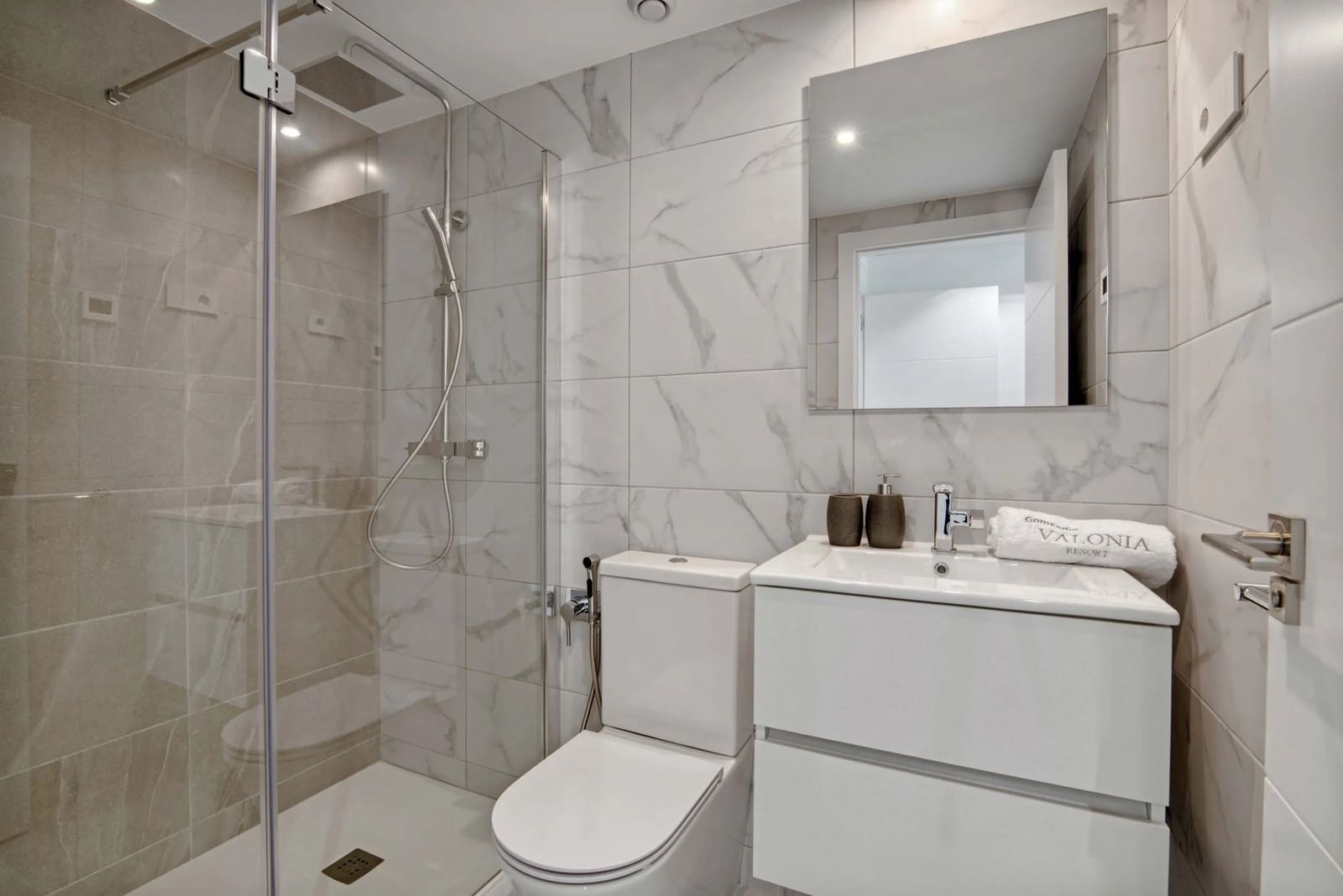 3 quarto Apartamento para venda em Torrevieja com piscina garagem - 364 000 € (Ref: 9789050)