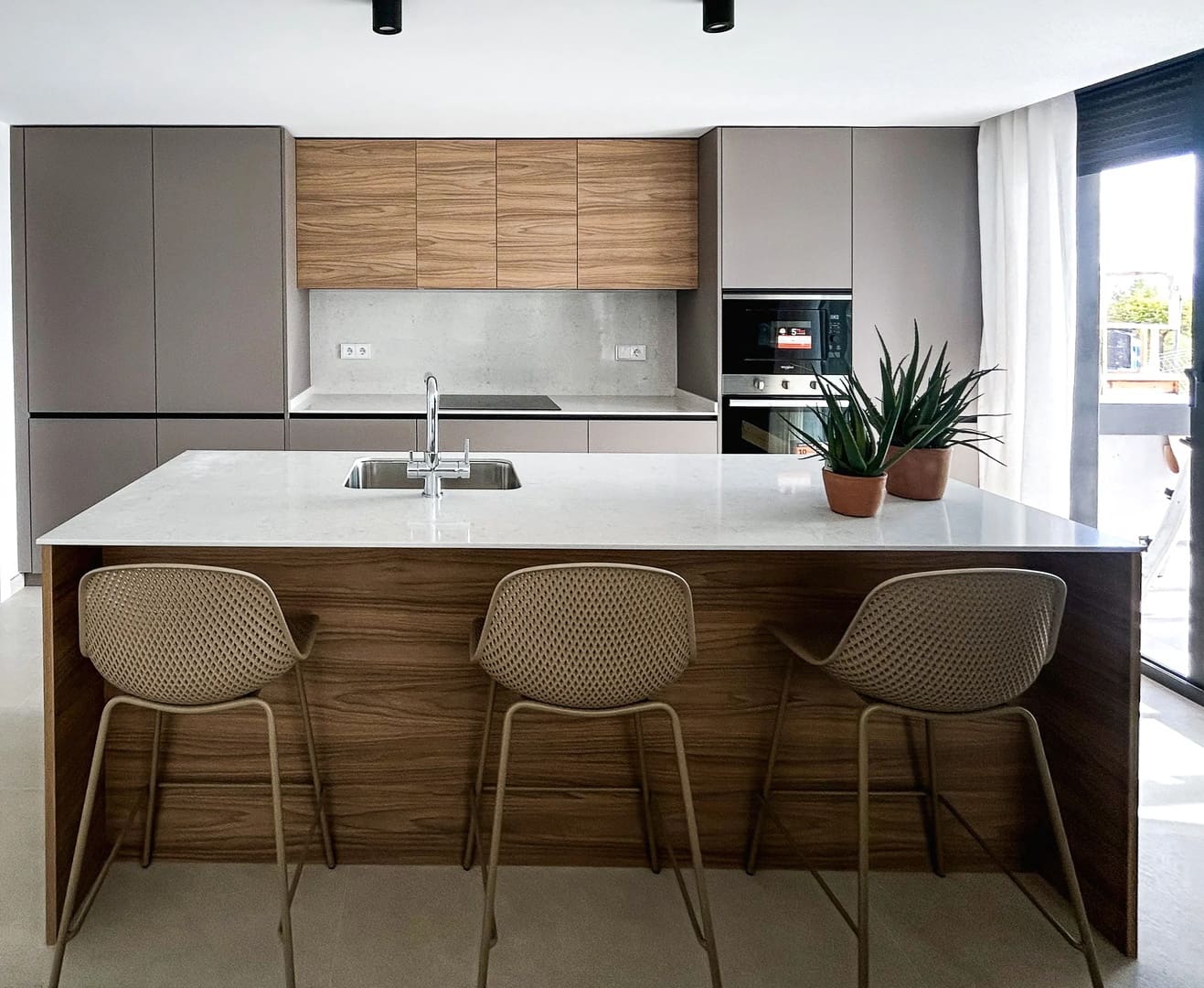 2 soveværelse Villa til salg i Polop med swimmingpool garage - € 540.000 (Ref: 9789064)