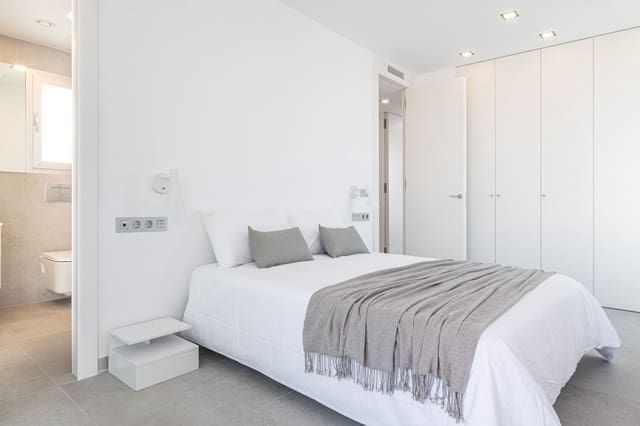 3 quarto Moradia para venda em Golf Bahía, Finestrat com piscina garagem - 780 000 € (Ref: 9789068)