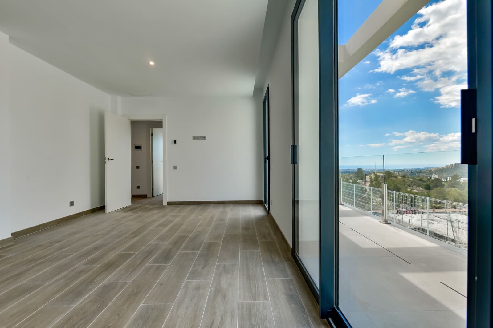 7 quarto Moradia para venda em Finestrat com piscina garagem - 1 900 000 € (Ref: 9789090)