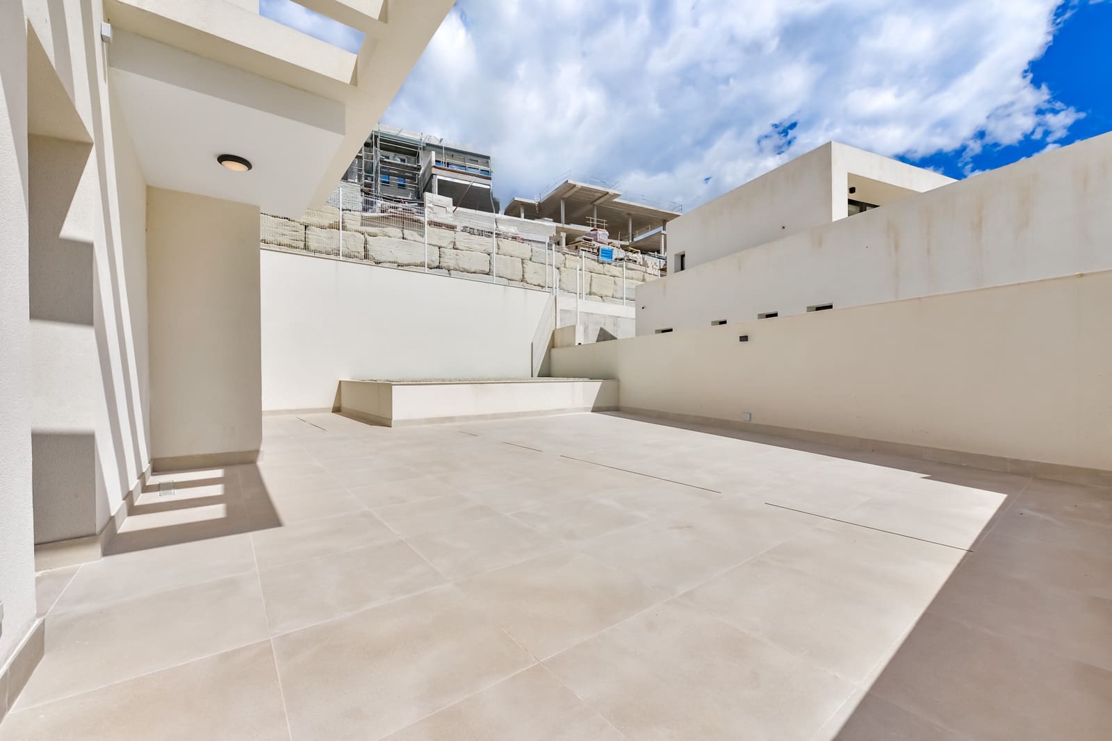 7 quarto Moradia para venda em Finestrat com piscina garagem - 1 900 000 € (Ref: 9789090)