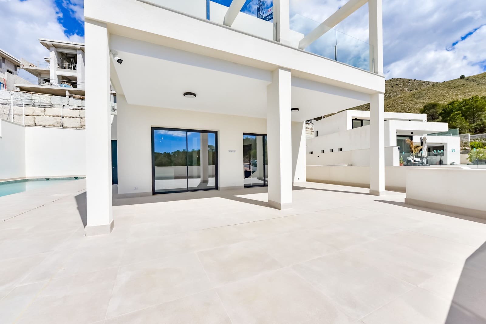 7 quarto Moradia para venda em Finestrat com piscina garagem - 1 900 000 € (Ref: 9789090)