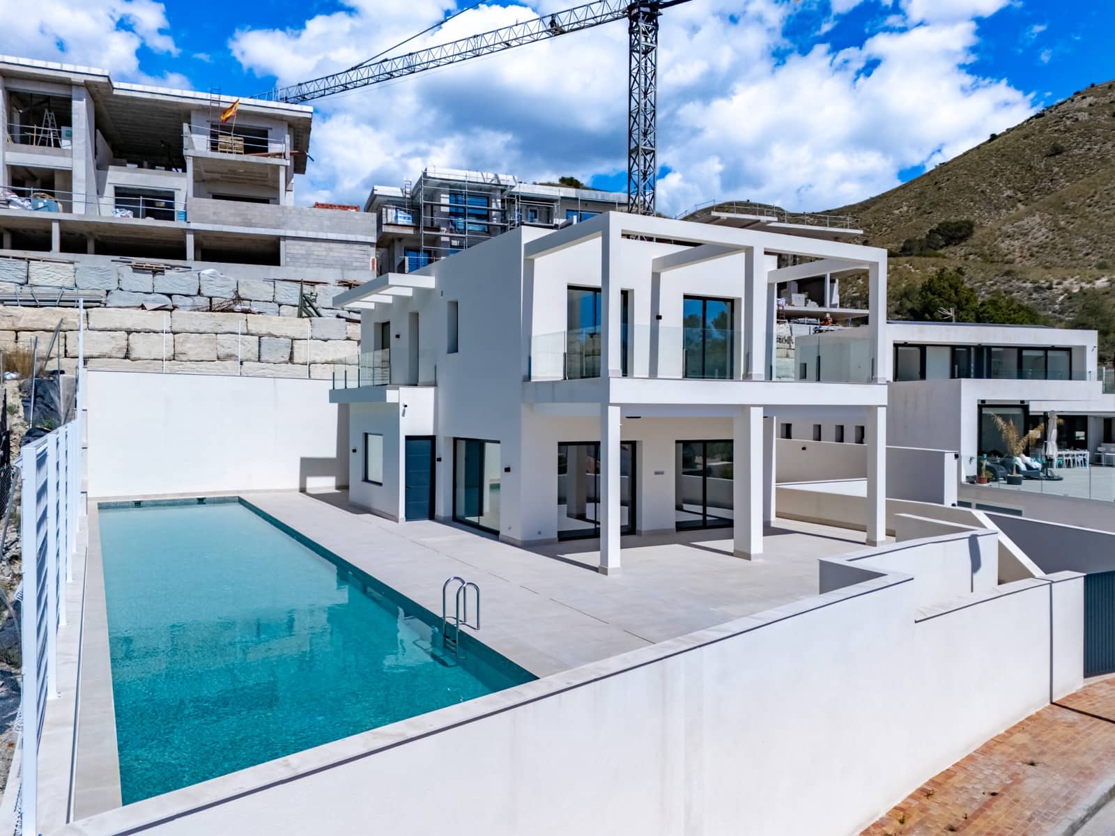 7 quarto Moradia para venda em Finestrat com piscina garagem - 1 900 000 € (Ref: 9789090)