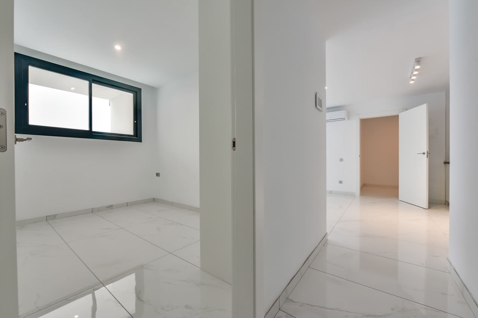7 quarto Moradia para venda em Finestrat com piscina garagem - 1 900 000 € (Ref: 9789090)