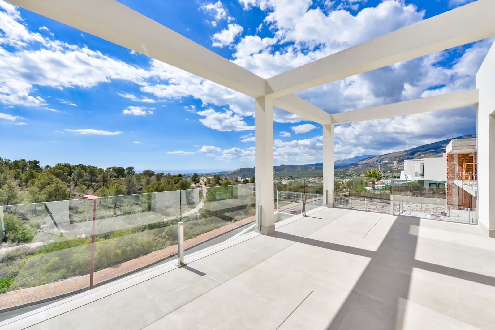 7 quarto Moradia para venda em Finestrat com piscina garagem - 1 900 000 € (Ref: 9789090)