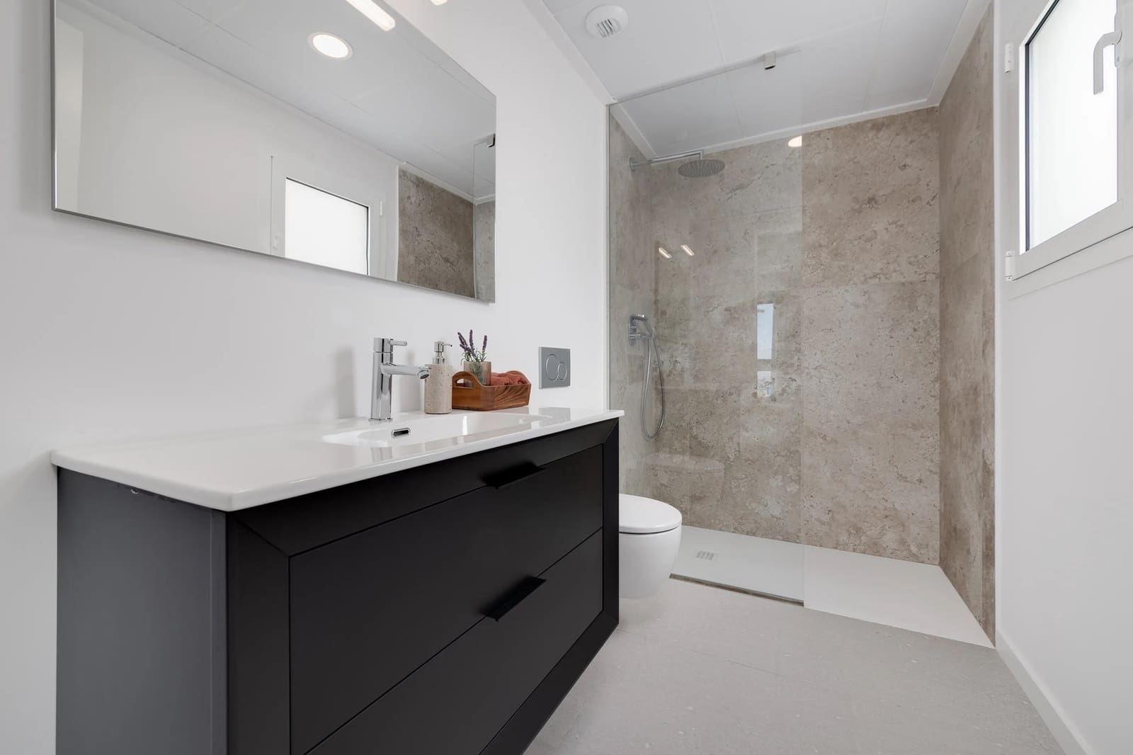 3 chambre Villa/Maison à vendre à Alicante ville avec piscine garage - 450 000 € (Ref: 9789120)