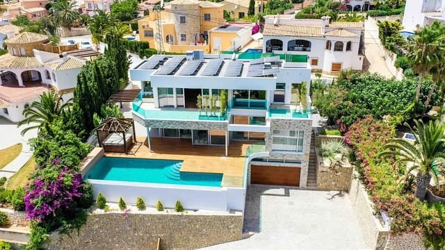 3 soverom Villa til salgs i Canuta, Calpe / Calp med svømmebasseng garasje - € 2 950 000 (Ref: 9789130)
