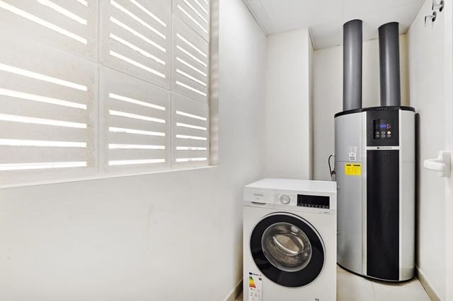 2 chambre Maison de Ville à vendre à La Veleta, Torrevieja avec piscine garage - 330 000 € (Ref: 9789131)