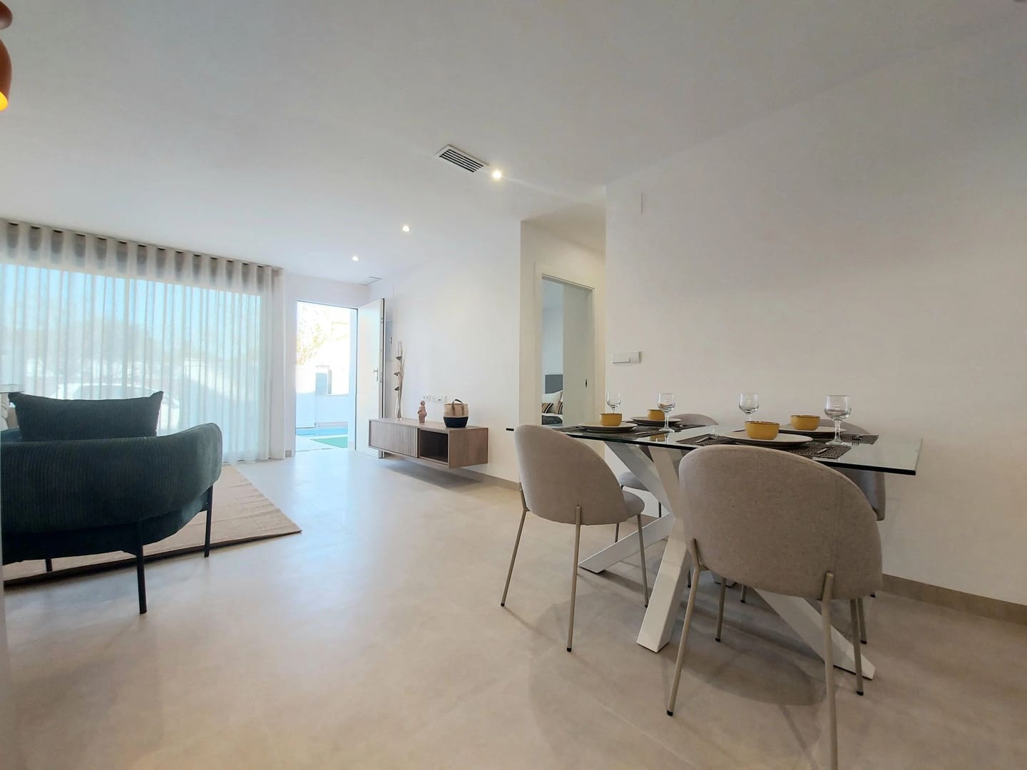 3 bedroom Villa for sale in San Pedro del Pinatar with pool garage - € 450,000 (Ref: 9789133)