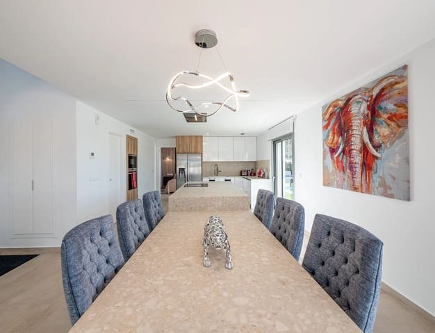 4 soverom Villa til salgs i Algorfa med svømmebasseng garasje - € 679 000 (Ref: 9789137)