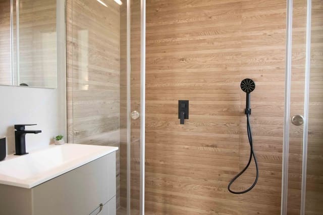 3 quarto Moradia para venda em Los Montesinos com piscina garagem - 439 000 € (Ref: 9789214)