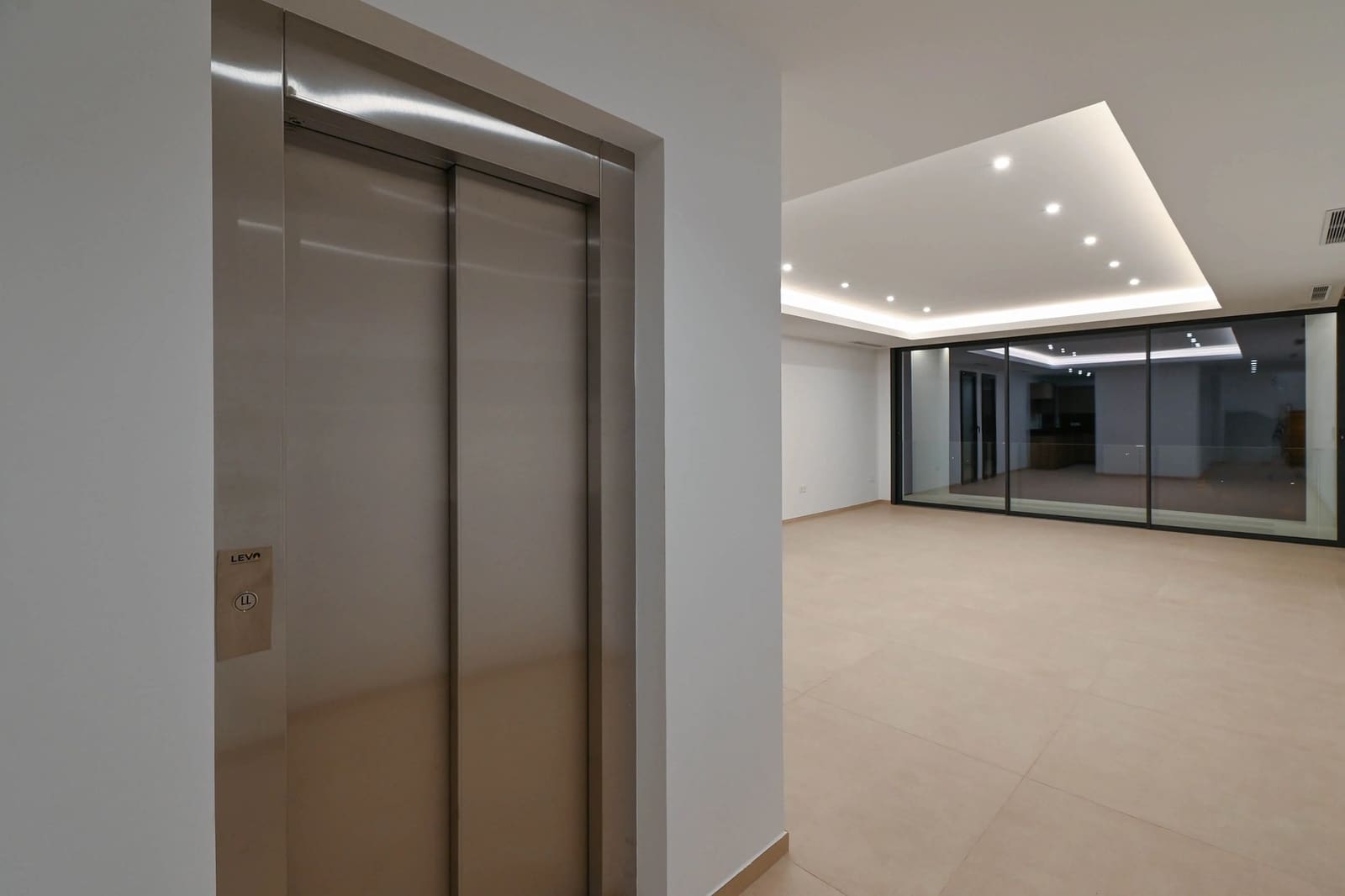 4 sovrum Villa till salu i Calpe / Calp med pool garage - 1 985 000 € (Ref: 9789217)