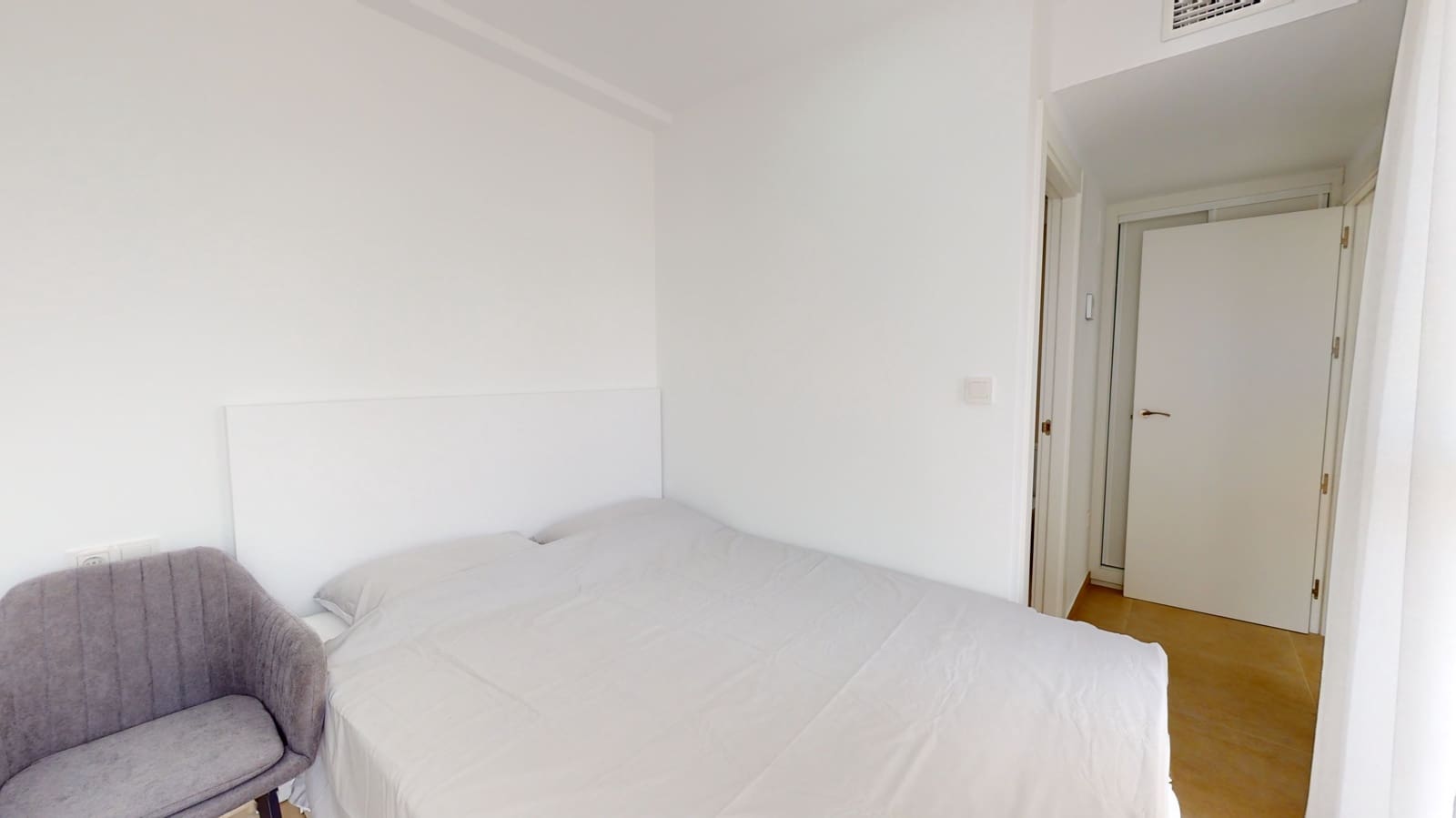 3 sypialnia Willa na sprzedaż w Estrella de Mar z basenem garażem - 349 900 € (Ref: 9789249)